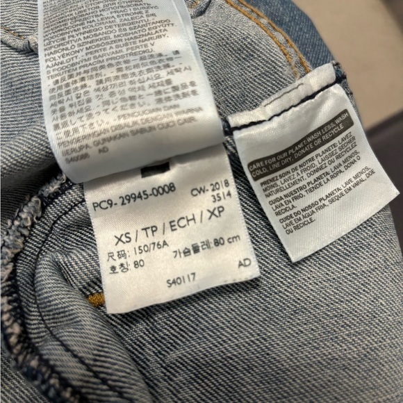 Levi’s Original Trucker Jacket (Women) - Picture 7 of 8